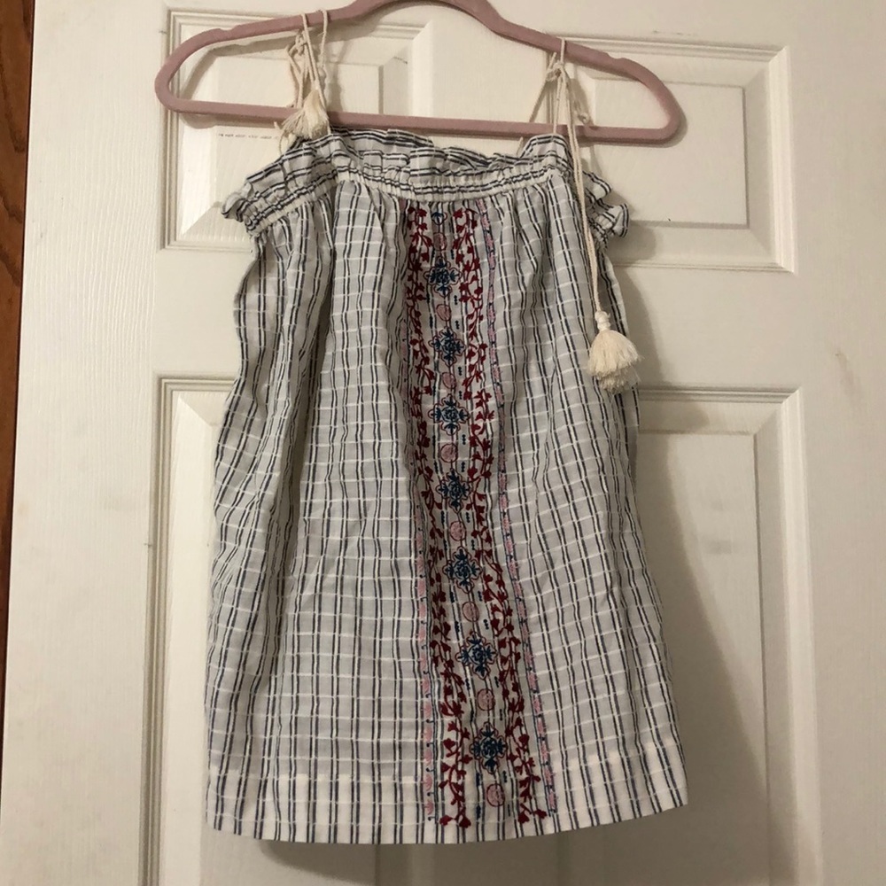 4/$15 universal threads tank